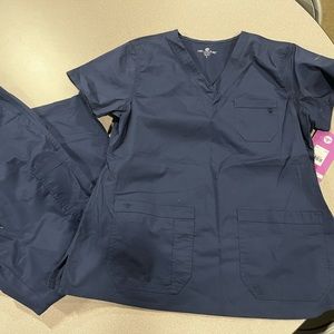 NWT Med Couture Scrubs